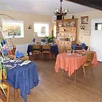 Ffynonwen Guest House And Restaurant