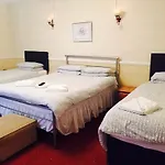 Welbeck Hotel - Close To Beach, Train Station & Southend Airport