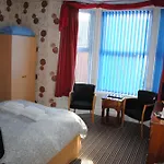 Mchalls Hotel (Adults Only)