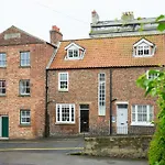 Cintra House