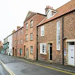 Cintra House