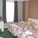 The Palms Hotel & Apartments