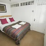Marine Gardens - Central - By Brighton Holiday Lets
