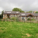 Castle Cottage
