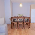 Bass Buildings Apartment