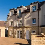 Springfield Apartments