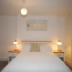 Number Seven Bed And Breakfast