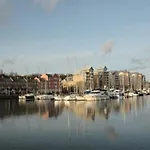Liberty Marina 2Br Apartment