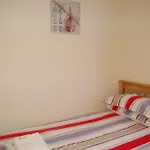 Sunnydaze Holiday Chalet