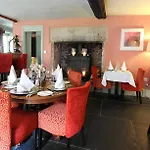Cross Lane House