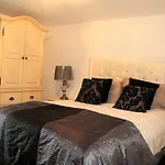 Duke Of Wellington Apartment