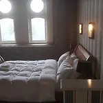 Liverpool Dockside Apartment