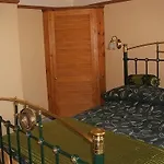 Pengilley Guest House