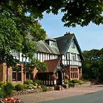 Piersland House