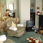 Ashgrove House