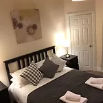 Nicolson'S Apartment 46