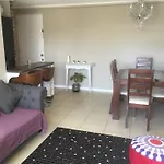 Condominio Las Palmeras 660