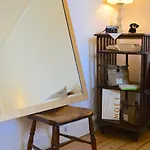 Sanctuary In The Scottish Capital, Sleeps 3 Guests