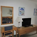 Airport Chalet