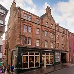 The Canongate Royal Mile Residence