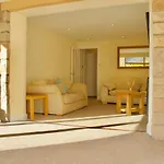 3 Bedroom House Near The City Centre