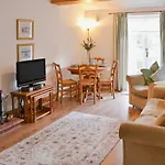 Commodore Cottage