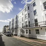 St Anne'S Court