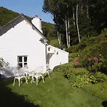 Caerdeon Lodge