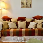 Traditional 2 Bedroom Church Gatehouse