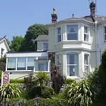 Avenue Park