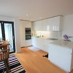 Palmeira Plaza Apartments