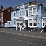 The Melrose Hotel