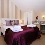 Warwick House