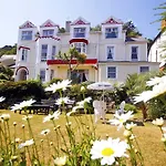 Warwick House