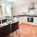 Meridian Apartments - Southend