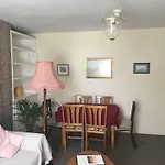 Moray Beachside Apartments