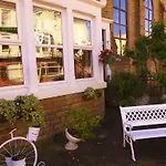 Graydon Hotel