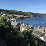 Coombe House B&B