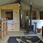 Bear Lodge - Glamping