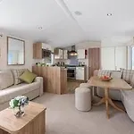 Craig Tara Deluxe Caravan Holidays