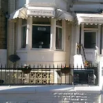 Darfield Hotel