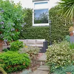 Ridsdale House