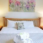 Altido Castle Terrace 3 Bedroom Apartment - Old Town