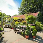 River Gardens Cottage