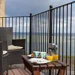 Apartment 4 Granville Point, Ilfracombe