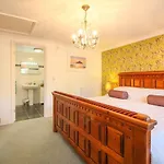 Dune Cottage At Rosevidney Manor