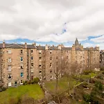 Dean Terrace - Traditional 3 Bed In Stockbridge