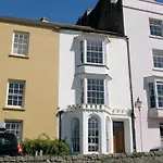 White House Flat