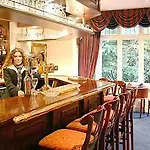 The Gresham Court
