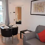 Kelpies Serviced Apartments-Bonnie